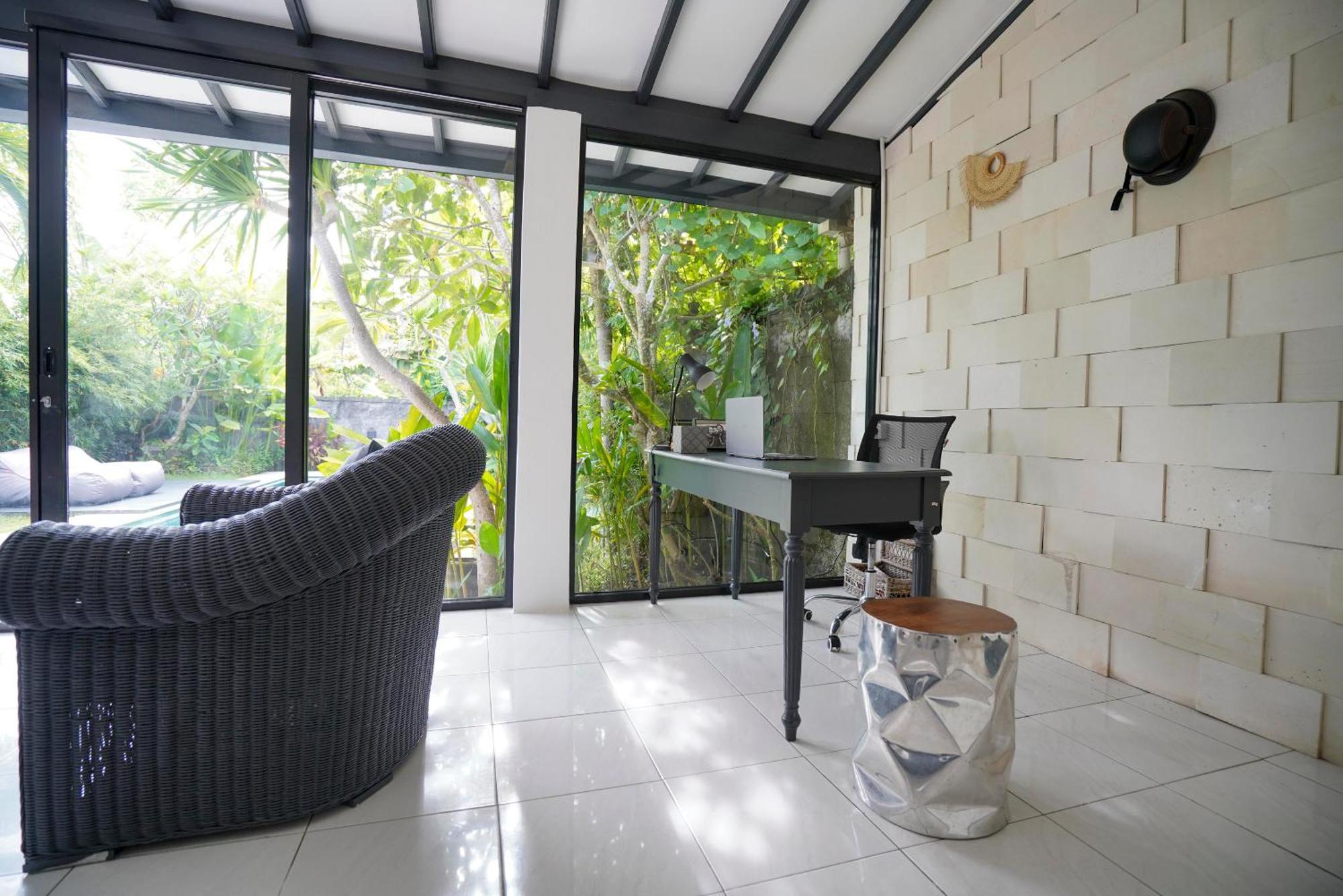 Brezze - Nusa Dua